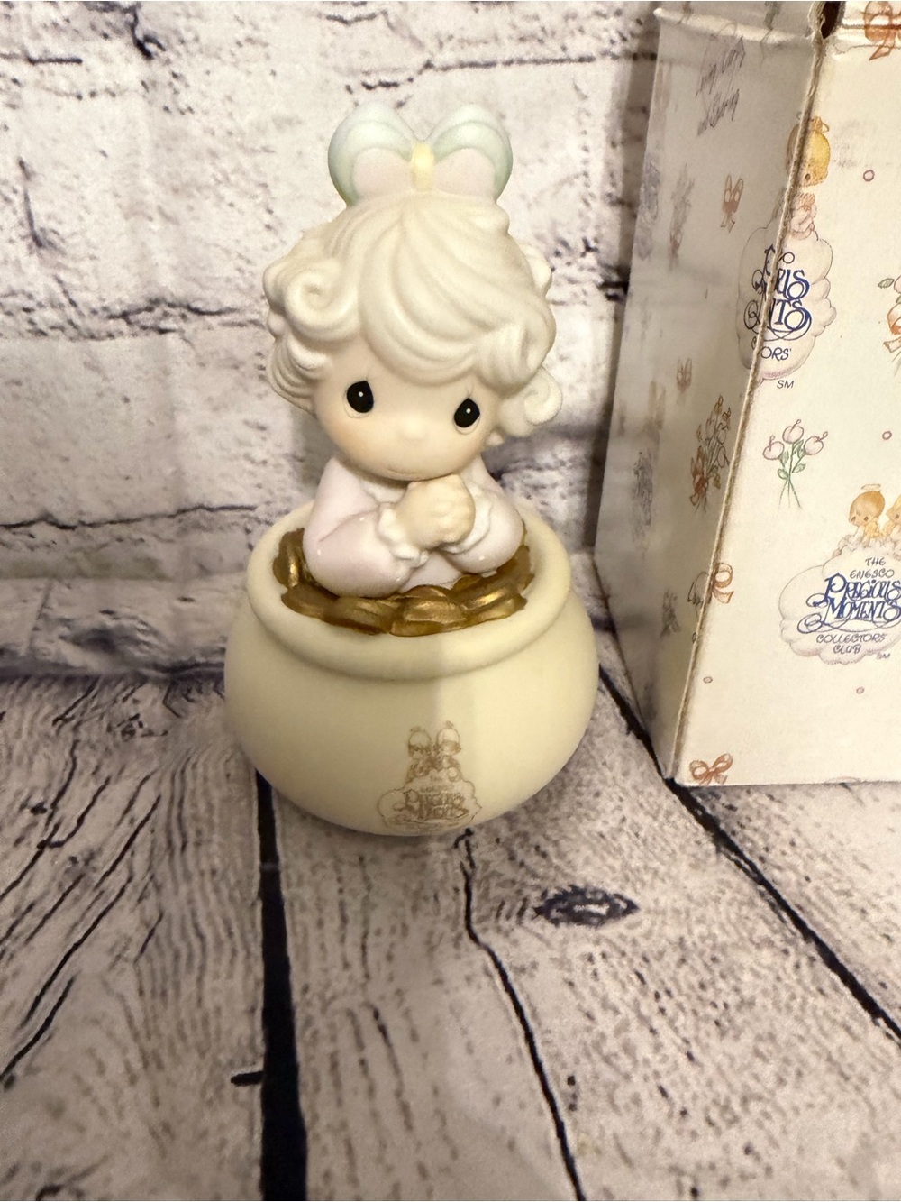 Precious Moments Cream and Gold Trinket Jar with Pastel Bow Figurine